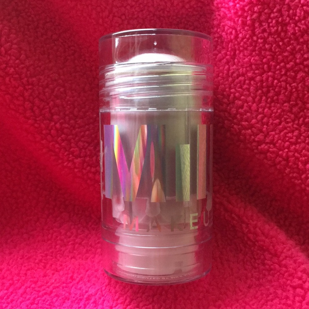 MILK HOLOGRAPHIC STICK IN SUPERNOVA